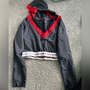 Tommy Hilfiger cropped hoodie